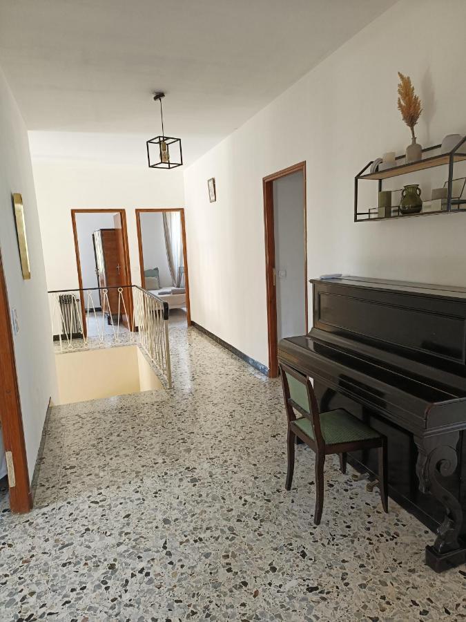 A L'Ombre De L'Olivier Villa Orgon Exterior photo